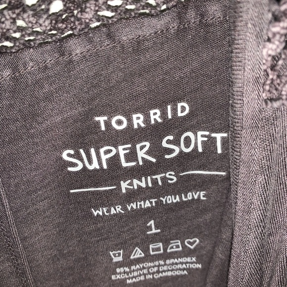 Baggy, very soft - Picture 2 of 2